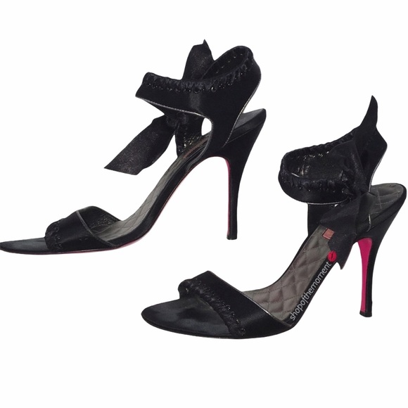 Betsey Johnson ꕥ Ankle Wrap Satin Heeled Sandals ꕥ - Picture 2 of 13